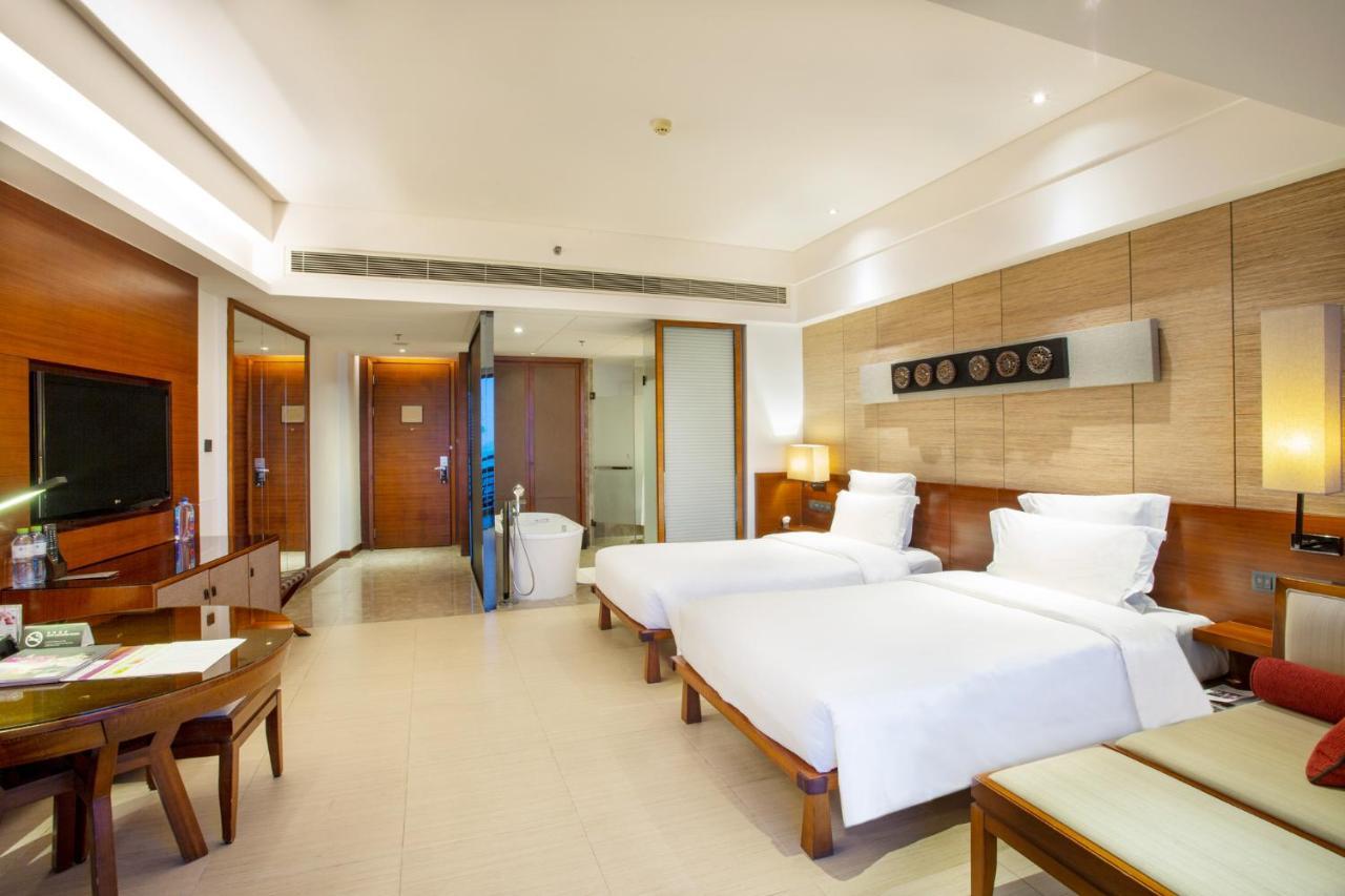 Pullman Oceanview Sanya Bay Resort & Spa Eksteriør bilde