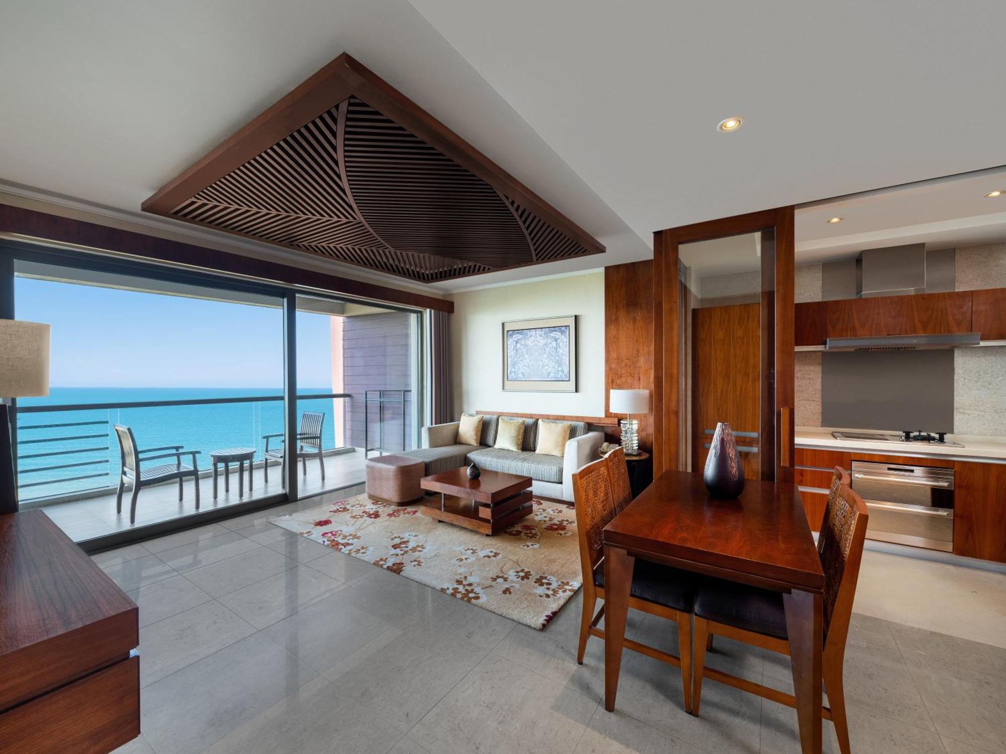 Pullman Oceanview Sanya Bay Resort & Spa Eksteriør bilde